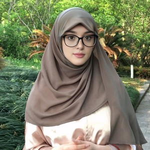 Écharpe enveloppante confortable en lin et mousseline de soie, couleur unie, foulard à enfiler pour femme, idéale pour le printemps - Product Image 5