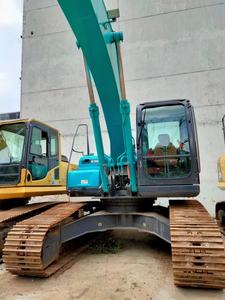 Excavadora usada de tamaño mediano para movimiento de tierras y construcción, modelos SK200-8, SK250, SK230, SK260, SK350-8 Kobelco SK210 hidráulica, en venta. - Product Image 6