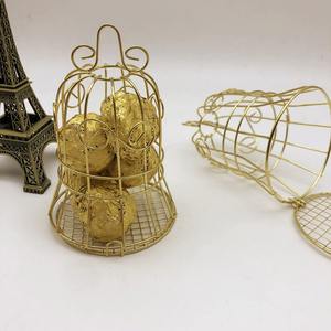 Cage à oiseaux décorative en métal pour l'intérieur, pour ajouter une touche d'élégance à votre jardin avec un look antique charmant - Product Image 6