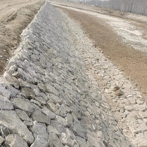 Caisse de gabion hydraulique à double torsion, remplie de galets, <span class=keywords><strong>cage</strong></span> en pierre anti-érosion pour le renforcement des pentes de rivières et la lutte contre les inondations - Product Image 3