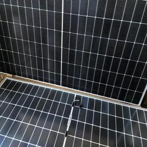 Sunroko <span class=keywords><strong>PV</strong></span> mô-đun Kép kính paneles solares Mono 610W 615W 620W 630W bifacial Topcon N loại tấm pin mặt trời - Product Image 4