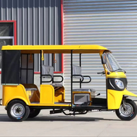 Tricycle à passagers Bajaj Style 2000W, autonomie longue portée 150-250 km, suspension à ressorts externes, 9 places, style QSD, Tuk Tuk électrique