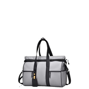 Sac de voyage portable à bandoulière grande capacité pour natation et fitness, avec séparation humide/sec, organisateur de bagages, commande en gros mixte, prêt à expédier (RTS) - Product Image 2