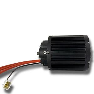Moteur <span class=keywords><strong>QS</strong></span> <span class=keywords><strong>MOTOR</strong></span> <span class=keywords><strong>138</strong></span> <span class=keywords><strong>90H</strong></span> V3 4000W à entraînement central PMSM avec boîte de vitesses pour moto électrique - Product Image 4