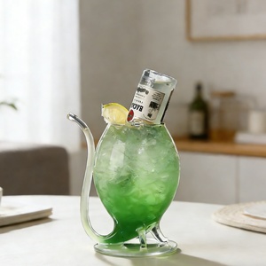 Verre à vin fantaisie unique en forme d'écureuil vampire avec paille incurvée intégrée, <span class=keywords><strong>coupe</strong></span> à cocktail transparente, cadeau idéal pour bar et fête, verrerie - Product Image 4