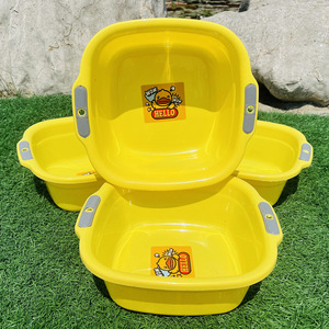 Recipiente cuadrado de plástico amarillo con diseño de pato, 28x26x10cm, multiusos, con asas dobles, para almacenamiento de artículos infantiles - Product Image 1