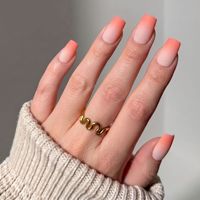 Uñas Postizas de Alta Gama, Degradado en Tonos Nude, Estilo Francés, Fáciles de Usar, Simples y Versátiles, Precio de Fábrica