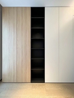 Armoire sans poignées avec étagères ouvertes, design bicolore en chêne - Fabrication OEM sur mesure, directement de l'usine