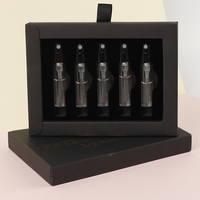 Boîte en papier avec logo doré estampé à chaud, coffret découverte de parfum 2 ml, flacon en verre