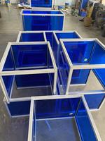 Panneau acrylique bleu avec cadre profilé en aluminium série 4040 pour couvercle de protection d'armoire de machine CNC