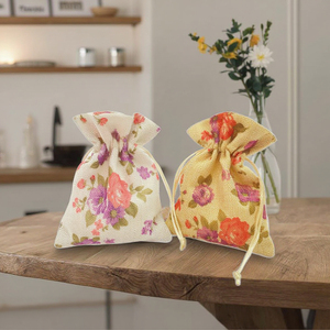 Bolsa de Regalo de Alta Calidad con Estampado Floral, Imitación Lino, con Cordón, para Empaque de Regalos - Product Image 2