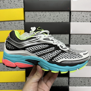 Chaussures de sport de luxe haut de gamme pour hommes, légères, en carbone, pour la course à pied, imperméables, respirantes, chaussures décontractées pour femmes - Product Image 5