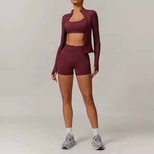 Set Yoga Senza Cuciture da 3 Pezzi per Donna, Alta Qualità, Compressione per Allenamento, Corsa, Attività Fisica, Abbigliamento da Palestra - Product Image 5