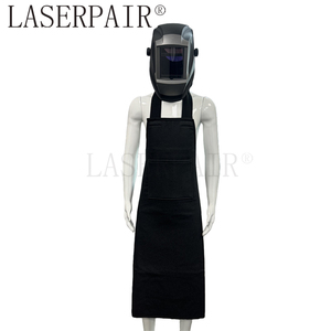 Tablier de protection laser antistatique en fibre de carbone composite 2,4 mm d'épaisseur (200-11000 nm) pour soudage laser à fibre 1080 nm - Product Image 1