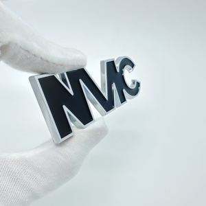 Logotipo del alfabeto Matrícula Varios estilos OEM Diseño personalizado Body Brand Logo Artículos decorativos para automóvil - Product Image 1