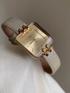 Nouvelle vente chaude crème <span class=keywords><strong>Beige</strong></span> Simple carré grand cadran en cuir montre pour femmes à la mode tempérament montre - Product Image 5
