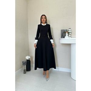 Robe de soirée élégante noire coupe trapèze avec manches plissées, taille naturelle, manches longues, tenue de cérémonie - Product Image 4