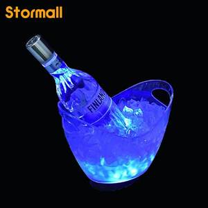 Seau à glace LED rechargeable en acrylique lumineux moderne avec logo pour les fêtes, grande capacité - Product Image 4