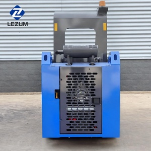 Miễn phí vận chuyển Mini <span class=keywords><strong>Skid</strong></span> chỉ đạo Bộ nạp skidsteer la670 Trung Quốc Kubota động cơ diesel theo dõi mini nhỏ <span class=keywords><strong>Skid</strong></span> chỉ đạo Bộ nạp để bán - Product Image 5