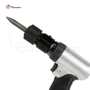 Taiwan a fabriqué un kit de détartreur à aiguille et de marteau pneumatique 2 en 1 pour un usage professionnel - Product Image 5