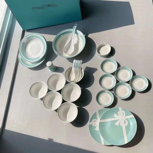 Vaisselle en céramique en gros, coffret cadeau de 28 pièces, ensemble d'assiettes et de bols - Product Image 3
