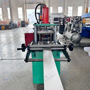 Máquina perfiladora de rodillos para estanterías de supermercado tipo V con control PLC, motor de alta potencia y operación automática con rodamientos - Product Image 2