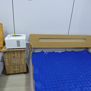 Matelas de circulation d'eau de qualité médicale, personnalisable en usine OEM, grande taille, compatible avec la plupart des systèmes de refroidissement et de <span class=keywords><strong>chauffage</strong></span> à eau - Product Image 5
