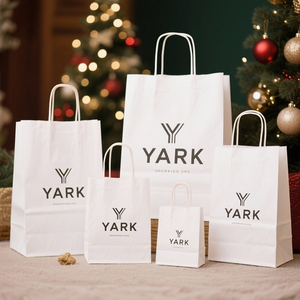 Sacs cadeaux en papier kraft biodégradable pour Noël, emballages d'achats écologiques imprimés sur mesure - Product Image 4