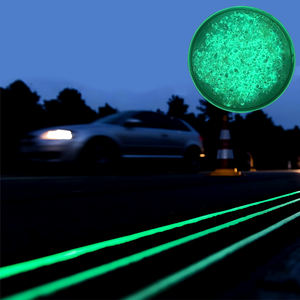Super alto bagliore fotoluminescente luminoso nella polvere scura termoplastica Hot Melt riflettente vernice per la marcatura stradale per il traffico sicuro - Product Image 1