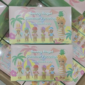 Figuras Mini Originales de la Serie Looking Back de Sonny Angels HIPPERSS, Serie Vacaciones de Verano de Sonny Angels, Caja Sorpresa, Estilo Sun Kissed - Product Image 1