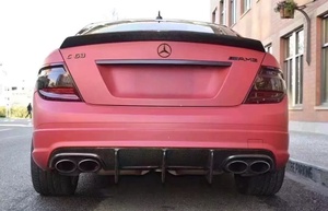 Paraurti Posteriore in Fibra di Carbonio Stile YT Adatto per <span class=keywords><strong>Mercedes</strong></span> Benz Classe <span class=keywords><strong>C</strong></span> W204 C63 AMG C300 <span class=keywords><strong>Berlina</strong></span> Sportiva (2012-2014) - Product Image 2