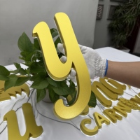 Maßgefertigtes 3D Reverse-Channel Acryl Hintergrundbeleuchtetes Buchstaben-Schild |   LED-beleuchtetes Schwebendes Logo für Büro-Empfang, Ladenfront und Unternehmen