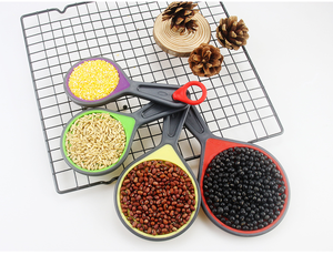 Ensemble de 4 tasses et cuillères à mesurer en silicone, pliables, pour la pâtisserie - Product Image 2