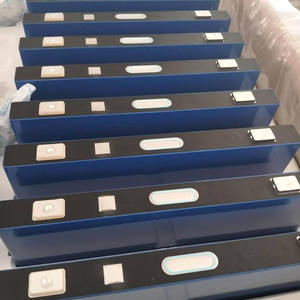 Lifepo4 100ah 3.2V Prismatische Lithium-Ionbatterij Voor Zonne-Energieopslag Met 3000 Cycli Hoge Levensduur - Product Image 4
