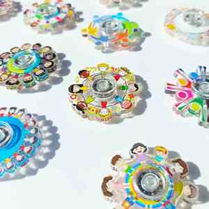 Spinner Giratorio Creativo Personalizado, Juguete Acrílico para Girar con la Punta de los Dedos, Educativo y Antiestrés - Product Image 1