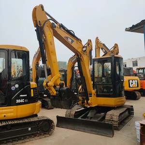 Miniexcavadora CAT 304C CR recién fabricada – Peso: 9,867 lb, Potencia del motor: 45 HP - Product Image 2