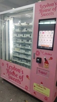 Distributeur automatique de produits frais multifonctionnel : cupcakes, sandwichs, sushis et macarons, service automatique pour les lieux commerciaux