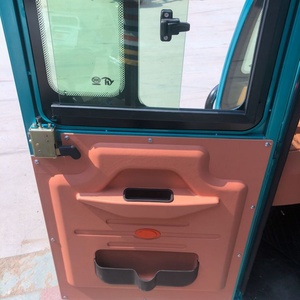 Tricycle motorisé à trois roues robuste et économique de Chine 2024 pour le transport de marchandises avec cabine, capacité de charge de 650 kg - Product Image 4