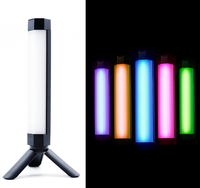 Pour P200, contrôle sans fil par application/télécommande/bouton, lumière d'appoint RGB portable à aimant puissant, couleur pleine, réglable 3000-6000K, 6W, 500LM