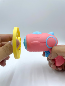 Pistola de platillo volador para niños, <span class=keywords><strong>2</strong></span> discos, <span class=keywords><strong>1</strong></span> lanzador de disco espacial incluido, juguete de lanzamiento de OVNI para niños - Product Image 4