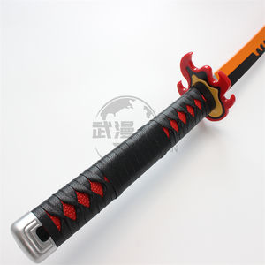 Schwarz Orange Flame Blade Tsugikuni Yoriichi Anime Requisiten Holz spielzeug Schwerter für Party Cosplay - Product Image 5
