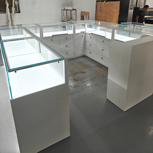 Vitrine de présentation de montres et de bijoux en acier inoxydable doré moderne, fabrication SUNDO, vente en gros, logo personnalisé pour boutique - Product Image 2