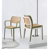 Chaises de salle à manger d'extérieur en plastique modernes de haute qualité pour restaurant, maison, cuisine, hôtel