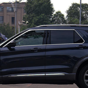 Garnitures de fenêtre de voiture en acier inoxydable décoration pour ford <span class=keywords><strong>explorer</strong></span> 2020 2021 <span class=keywords><strong>2022</strong></span> 2023 2024 accessoires de fenêtres kit de style automatique - Product Image 4