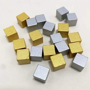 Pezzi in Legno Ecologico da 10mm per Giochi da Tavolo, Cubi in Legno Dipinti Oro e Argento per Scacchi e Puzzle - Product Image 5