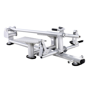 Máquina de <span class=keywords><strong>remo</strong></span> con barra <span class=keywords><strong>en</strong></span> T de carga media con múltiples opciones de agarre para <span class=keywords><strong>remo</strong></span> con agarre ancho y <span class=keywords><strong>cerrado</strong></span> - Product Image 4