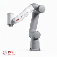 Bras robot collaboratif ABB GoFa CRB 15000, charge utile 5 kg, six axes, pour l'entretien des machines, le préhensionnement, le placement, l'assemblage et la palettisation.