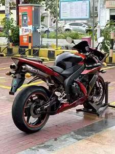 Motocicleta Deportiva Yamaha1 YZF-R1 1000cc Usada, Pintura Roja Personalizada, Carenado Completo, Motocicleta de Carreras - Product Image 6