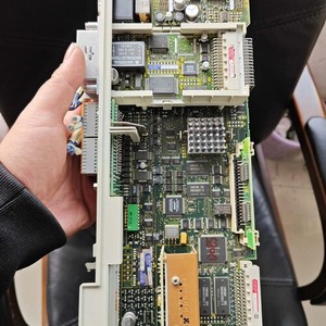 บอร์ดควบคุมเครื่องจักรซีรีส์ 6SN1118 รุ่นดั้งเดิม SIMODRIVE 611 จัดส่งรวดเร็ว 6SN1118-0NH00-0AA1/6SN1118-0NH00-0AA2 - Product Image 3