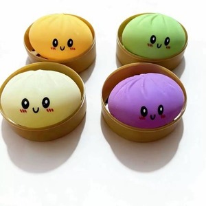 Juguete Antiestrés de Goma TPE con Forma de Emoji, Rebote Lento, Unisex, para Niños de 8 a 13 Años - Product Image 3